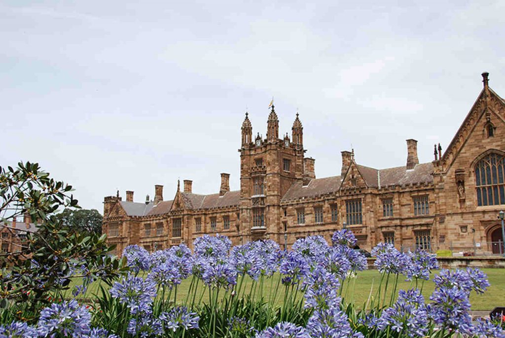 Flower, Architecture, Spring, Building, Plant, Château, Estate, Stately home, Tree, Castle, House, Palace, Manor house, City, Garden, University of Sydney, The University of Sydney, University of Southern Queensland, The University of Queensland, The University of Sydney, University of Sydney Union, University
