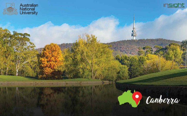Natural landscape, Nature, Sky, Tree, Leaf, Screenshot, Autumn, Reflection, Sport venue, Games, Cloud, Mountain, Landscape, Australian National University, The Australian National University, University of Melbourne, UNSW Sydney, University, National university, The University of Sydney, The University of Adelaide
