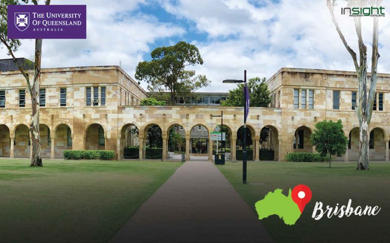 Building, Property, Estate, Mansion, Architecture, College, Real estate, Sky, Campus, House, Palace, University, Tree, City, Official residence, Hacienda, University of Queensland