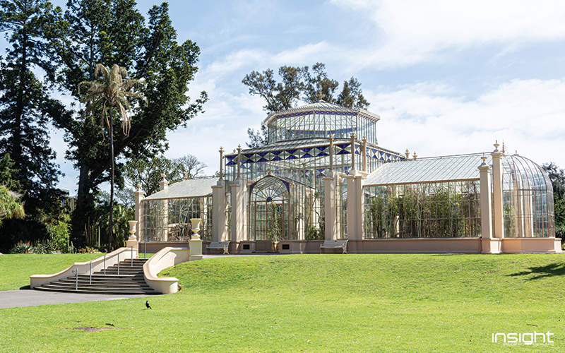 Architecture, Landmark, Building, Botany, Estate, Grass, Botanical garden, Arch, Tree, Mansion, Official residence, Lawn, Park, Classical architecture, Garden, Adelaide Botanic Garden, Illustration, Stock photography, Royalty-free, Photograph, Image, Vector graphics